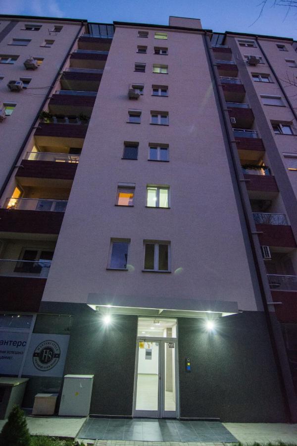 Feels Like Home 2 Skopje Buitenkant foto